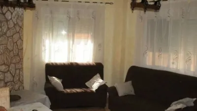 Apartment in Camarillas photo 3