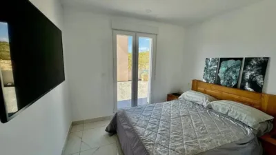Chalet in El Pinós - Pinoso photo 48
