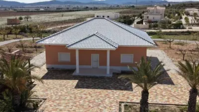Chalet in Camarillas photo 3
