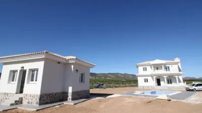 Chalet en Camarillas photo 19