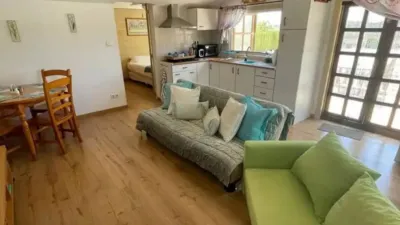 Chalet in Camarillas photo 8