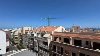 Penthouse on Calle de Ramón Gallud photo 58