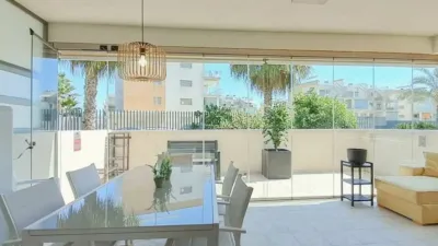 Apartment in Las Filipinas-Villamartín-Canal Norte photo 11