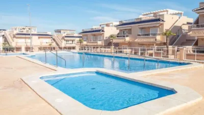 Chalet on Calle Nazaries photo 3