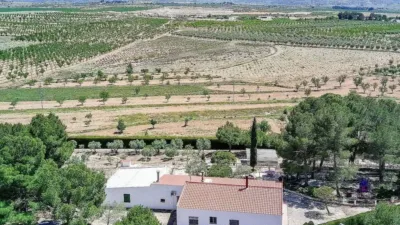 Rustic house in Camarillas photo 4