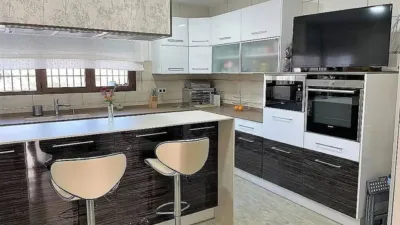 Chalet en Castalla photo 8
