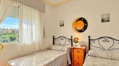 Piso en Cabo Roig-La Zenia-La Regia photo 18