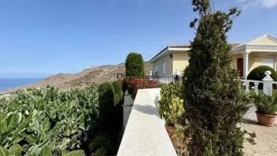 Chalet in Guía de Isora photo 11