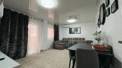 Apartment on Avenida de las Cortes Valencianas photo 3
