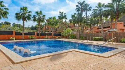 Apartment in Las Filipinas-Villamartín-Canal Norte photo 12