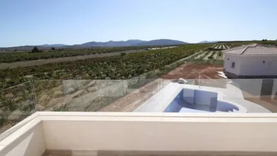 Chalet en Camarillas photo 9