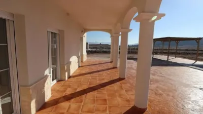 Chalet in Camarillas photo 6