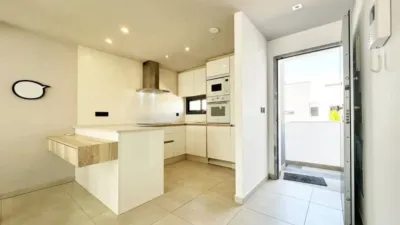 Apartment in Urbanizations photo 9