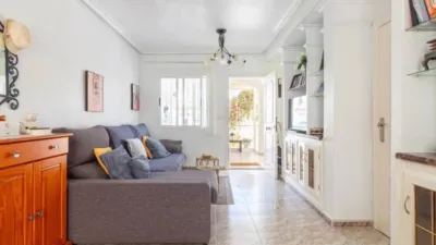 Chalet in Cabo Roig-La Zenia-La Regia photo 22