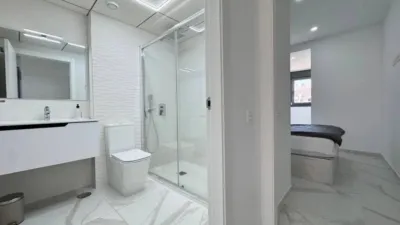 Penthouse on Calle de Ramón Gallud photo 9