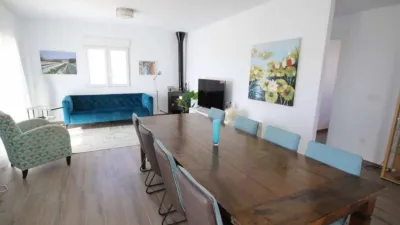 Chalet in Camarillas photo 10