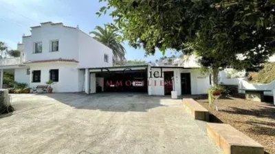 Chalet on Calle La Luz - La Montaneta No Number photo 5