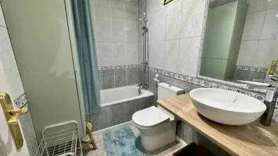 Attic Apartment on Carrer Almudena photo 24