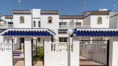 Chalet on Calle del Fénix photo 41