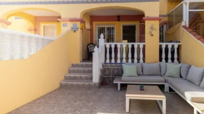 Chalet in Cabo Roig-La Zenia-La Regia photo 7