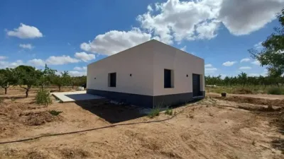 Chalet en Camarillas photo 19