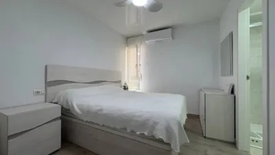 Apartment on Avenida de las Cortes Valencianas photo 5