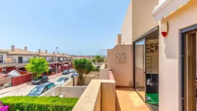 Chalet en Carrer Maria San Gil Noain photo 24