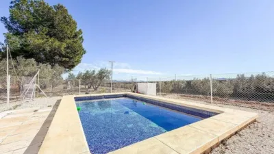 Rustic house in Camarillas photo 8