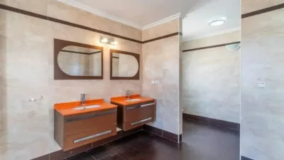 Chalet en calle Meridiano photo 38