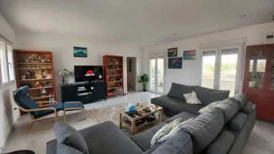 Chalet in Camarillas photo 18