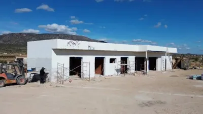 Chalet en Camarillas photo 6