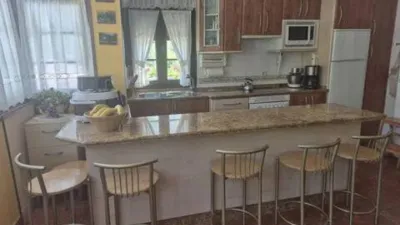 Chalet in Barrio (Caso) photo 2