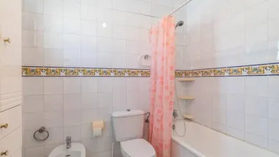 Apartment on Calle de Cibeles photo 24