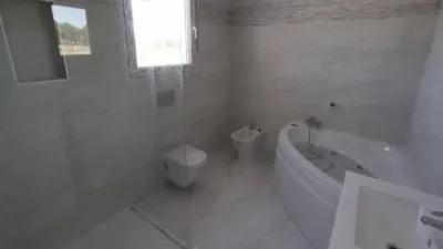 Chalet in El Pinós - Pinoso photo 8