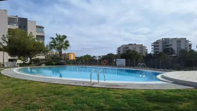 Apartment in Las Filipinas-Villamartín-Canal Norte photo 4