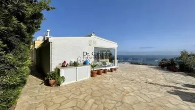 Chalet on Calle Las Adelfas S-N photo 15