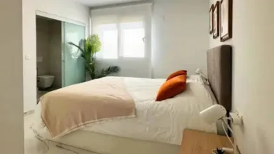 Apartment on Ontario Street photo 28