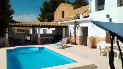 Chalet in Yecla photo 2