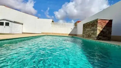 Chalet on Avenida Delfina Viudes photo 4