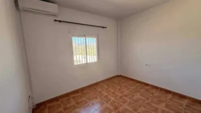 Chalet in Camarillas photo 16
