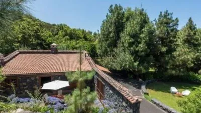 Chalet on Calle El Bebedero-Pinolere-Aguamansa S-N photo 11