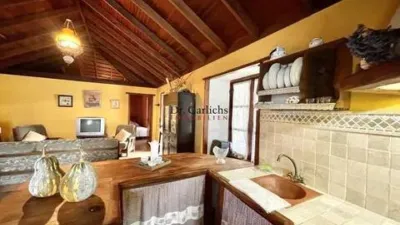 Chalet on Calle El Tanque, No Number photo 14