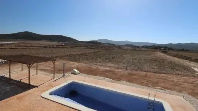 Chalet in Camarillas photo 30