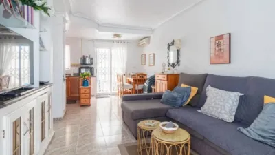 Chalet in Cabo Roig-La Zenia-La Regia photo 16