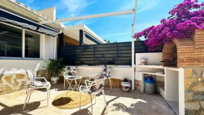 Chalet in Cabo Roig-La Zenia-La Regia photo 3
