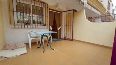Apartment on Diego Vázquez Street photo 9