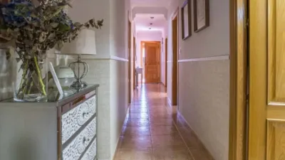 Chalet in Camarillas photo 8