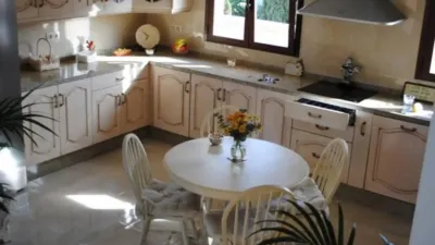 Chalet in El Pinós - Pinoso photo 26