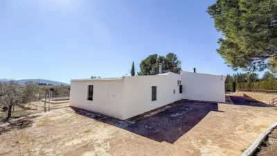 Rustic house in Camarillas photo 44