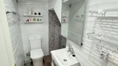 Chalet on Carrer de Capricornio - La Florida photo 10
